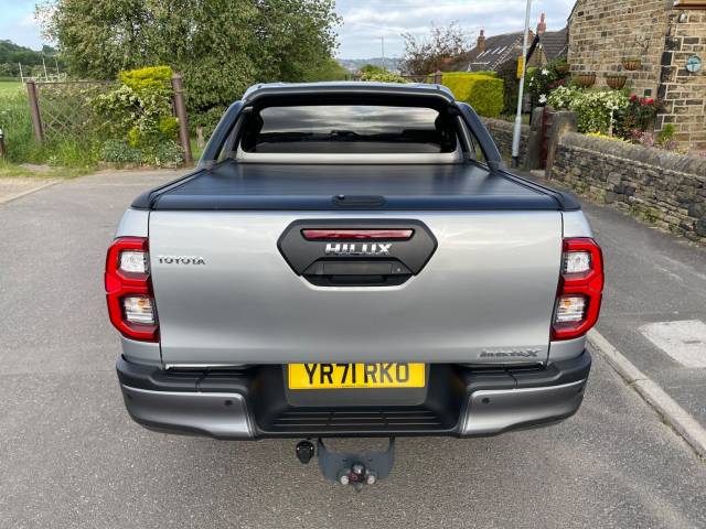 2021 Toyota Hilux 2.8 D-4D Invincible X Double Cab Pickup Auto 4WD Euro 6 (s/s) 4dr