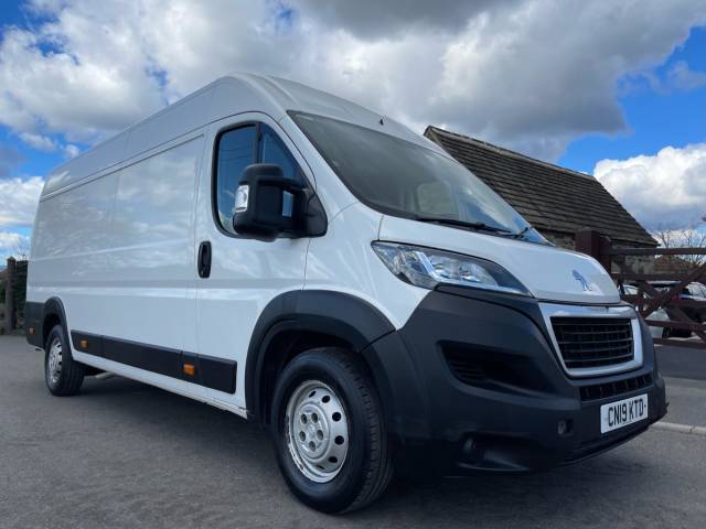 2019 Peugeot Boxer 2.0 BlueHDi 435 Professional L4 H2 Euro 6 5dr