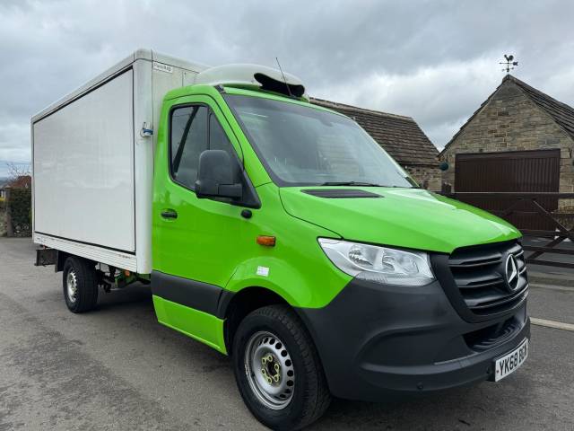 Mercedes-Benz Sprinter 2.1 314 CDI G-Tronic+ RWD L2 Euro 6 2dr Chassis Cab Diesel Green