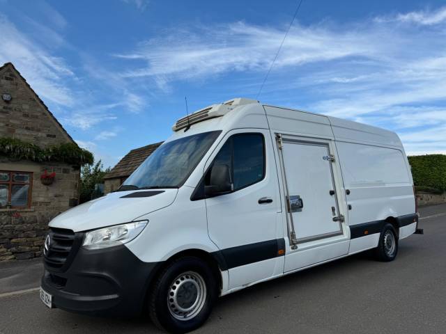 Mercedes-Benz Sprinter 2.1 314 CDI G-Tronic+ RWD L3 H2 Euro 6 (s/s) 5dr Temperature Controlled Diesel White
