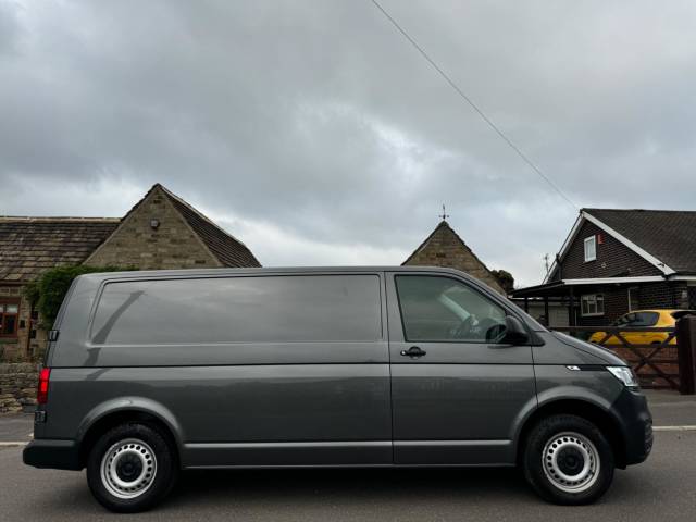 2021 Volkswagen e-Transporter e 110 37.3kWh Auto LWB 5dr