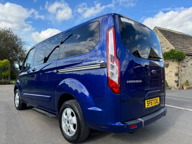 2018 Ford Tourneo Custom 2.0 310 EcoBlue Titanium L1 Euro 6 (s/s) 5dr