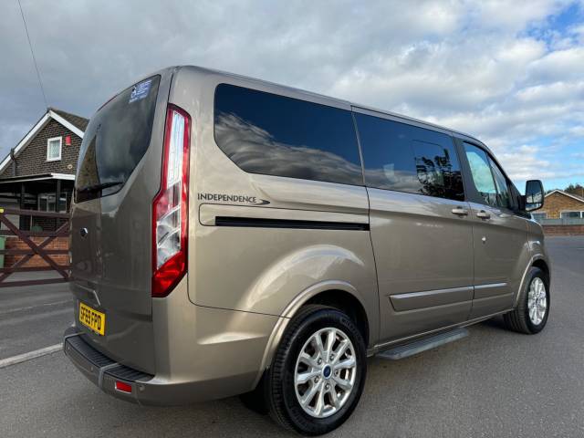 2019 Ford Tourneo Custom 2.0 310 EcoBlue Titanium L1 Euro 6 (s/s) 5dr
