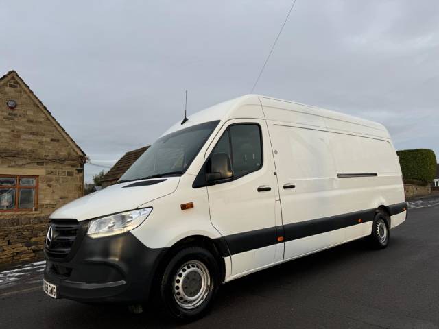 Mercedes-Benz Sprinter 2.1 311 CDI RWD L3 H2 Euro 6 5dr Panel Van Diesel White