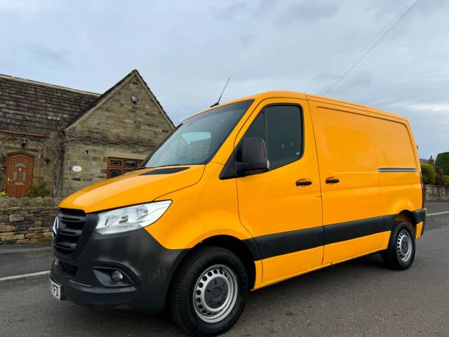Mercedes-Benz Sprinter 2.1 314 CDI FWD L1 H1 Euro 6 5dr Panel Van Diesel Yellow