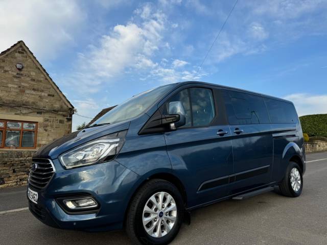 Ford Tourneo Custom 2.0 320 EcoBlue Zetec L2 Euro 6 (s/s) 5dr Minibus Diesel Blue