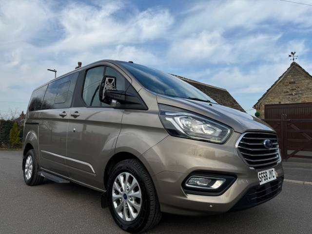 2018 Ford Tourneo Custom 2.0 310 EcoBlue Titanium Auto L1 Euro 6 (s/s) 5dr
