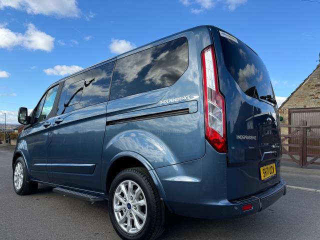2021 Ford Tourneo Custom 2.0 320 EcoBlue Titanium L1 Euro 6 (s/s) 5dr