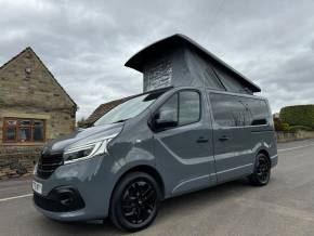 RENAULT TRAFIC 2020 (70) at Ron White Trade Cars Wakefield
