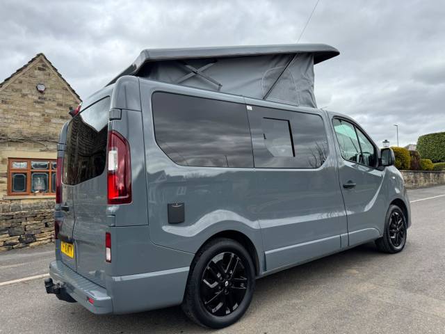 2020 Renault Trafic 2.8 2.0 DCI SL28 BLACK EDITION CAMPER VAN EURO 6