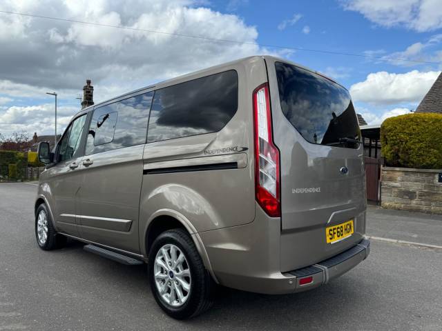 2018 Ford Tourneo Custom 2.0 310 EcoBlue Titanium L1 Euro 6 (s/s) 5dr
