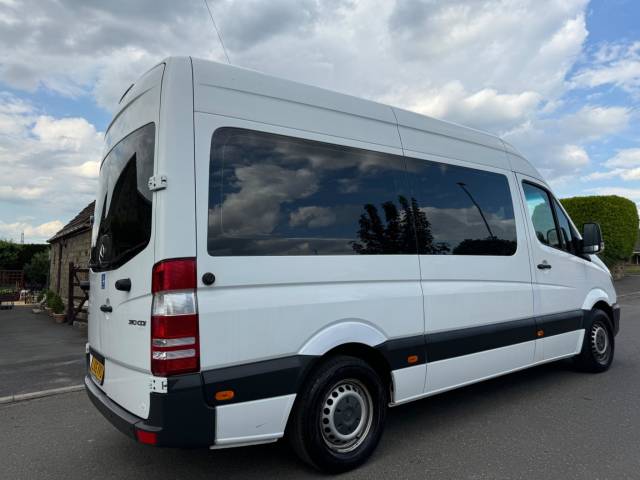 2016 Mercedes-Benz Sprinter 2.1 310 CDi BlueEFFICIENCY 7G-Tronic RWD L2 4dr