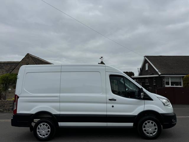 2022 Ford Transit 2.0 350 EcoBlue Trend RWD L2 H2 Euro 6 (s/s) 5dr