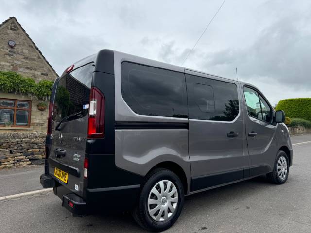 2020 Renault Trafic 2.0 dCi ENERGY 28 Business SWB Euro 6 (s/s) 5dr (9 Seat)