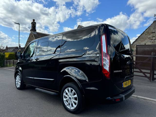 2019 Ford Tourneo Custom 2.0 320 EcoBlue Titanium Auto L1 Euro 6 (s/s) 5dr