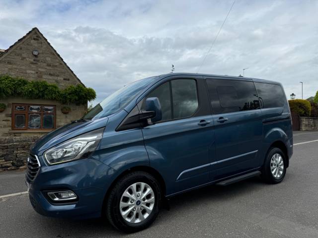 Ford Tourneo Custom 2.0 320 EcoBlue Titanium Auto L1 Euro 6 (s/s) 5dr Minibus Diesel