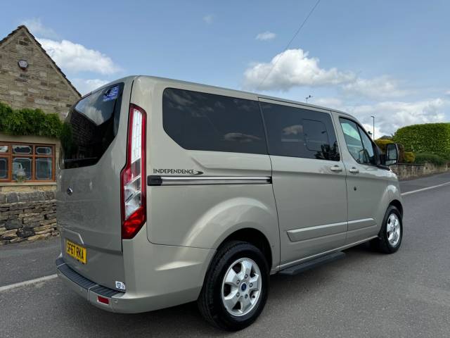 2018 Ford Tourneo Custom 2.0 310 EcoBlue Titanium L1 Euro 6 (s/s) 5dr