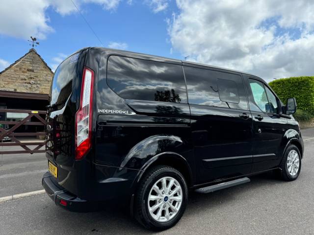 2020 Ford Tourneo Custom 2.0 320 EcoBlue Titanium Auto L1 Euro 6 (s/s) 5dr