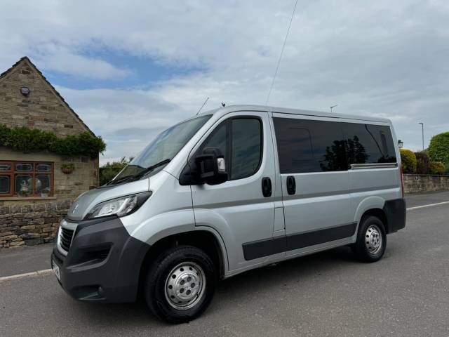 Peugeot Boxer 2.0 BlueHDi 333 L1 H1 Euro 6 5dr Window Van Diesel Silver