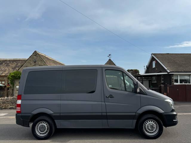 2014 Mercedes-Benz Sprinter 2.1 210 CDi BlueEFFICIENCY 7G-Tronic RWD L1 4dr