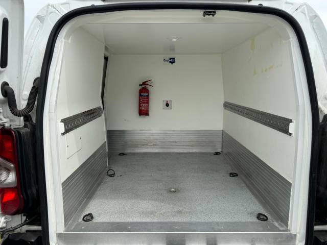 2022 Vauxhall Combo 1.5 Turbo D 2300 Dynamic L1 H1 Euro 6 4dr