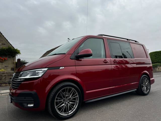 2022 Volkswagen Transporter 2.0 TDI T30 Highline Kombi DSG FWD SWB Euro 6 (s/s) 5dr