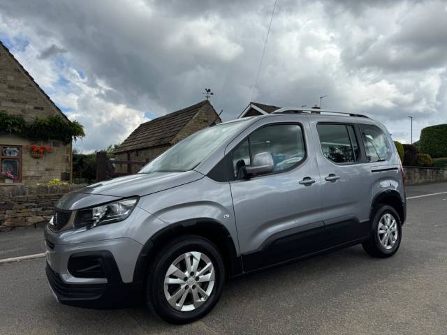 Peugeot Rifter 1.5 BlueHDi Allure Standard MPV Euro 6 (s/s) 5dr MPV Diesel Grey