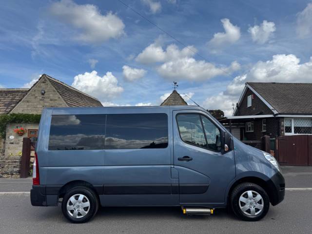2017 Renault Master 2.3 dCi ENERGY 28 Business+ FWD SWB Euro 6 (s/s) 5dr