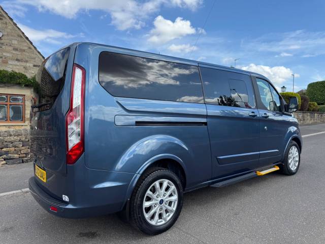 2022 Ford Tourneo Custom 2.0 320 EcoBlue Titanium Auto L2 Euro 6 (s/s) 5dr