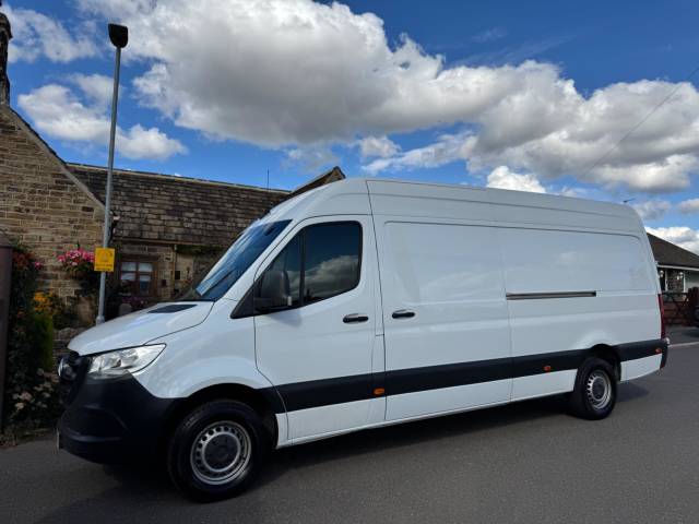 2022 Mercedes-Benz Sprinter 2.0 315 CDI Progressive RWD L3 H2 Euro 6 (s/s) 5dr