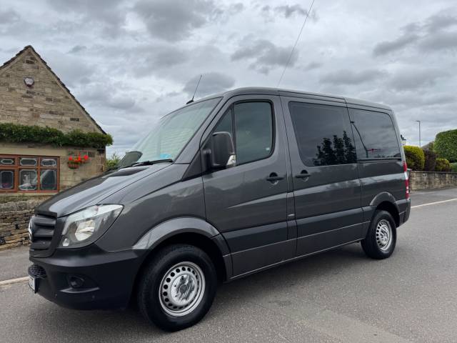 Mercedes-Benz Sprinter 2.1 211 CDi BlueEFFICIENCY Panel Van 5dr Diesel 7G-Tronic RWD L1 (223 g/km, 112 bhp) Window Van Diesel Grey