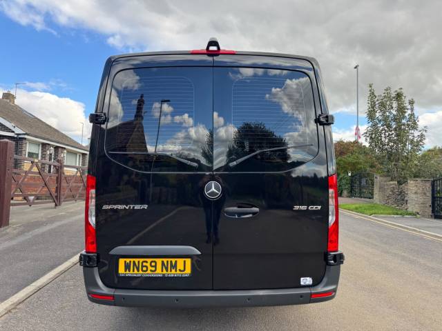 2020 Mercedes-Benz Sprinter 2.1 316 CDI Panel Van 5dr Diesel G-Tronic+ RWD L2 H1 Euro 6 (s/s) (163 ps)