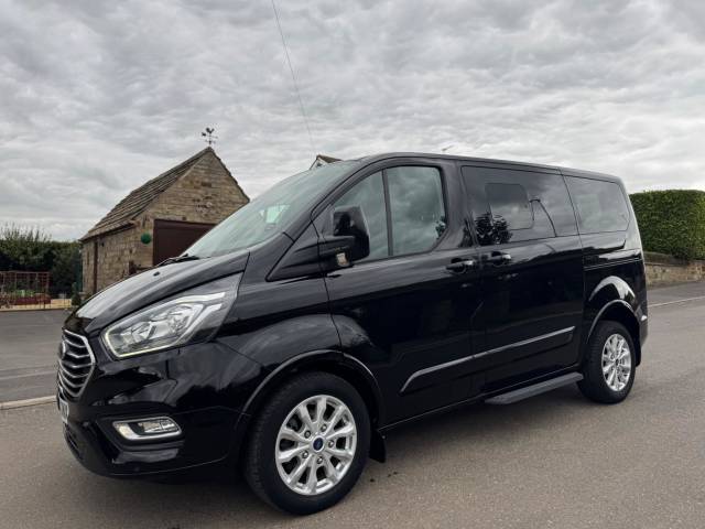 Ford Tourneo Custom 2.0 320 EcoBlue Titanium L1 Euro 6 (s/s) 5dr Minibus Diesel Black