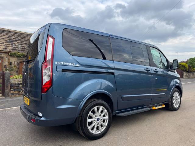 2021 Ford Tourneo Custom 2.0 320 EcoBlue Titanium Auto L1 Euro 6 (s/s) 5dr