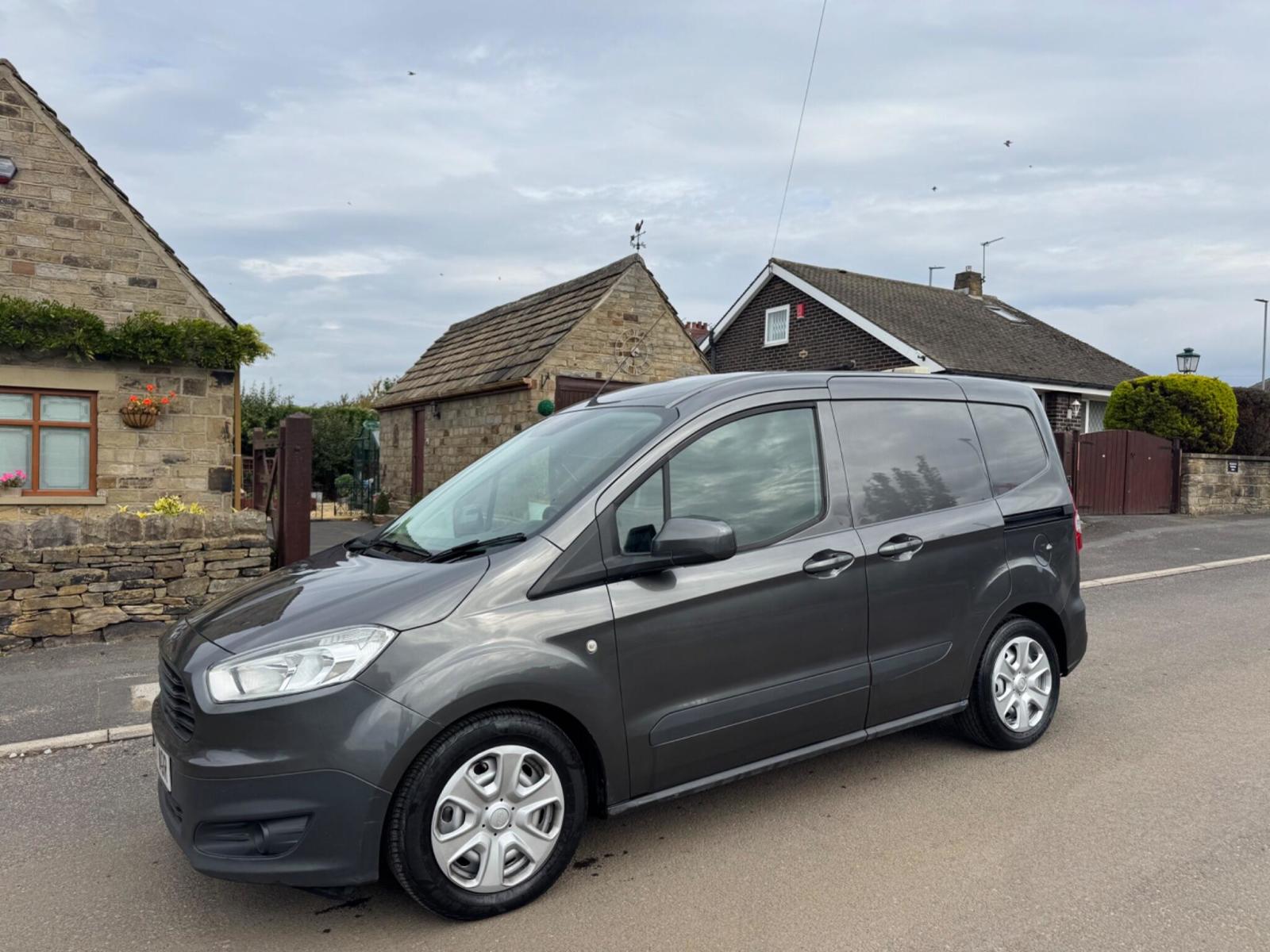 2017 Ford Transit Courier