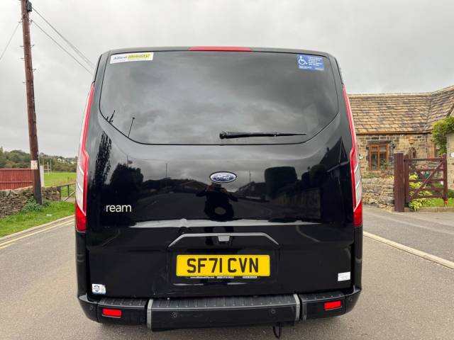 2022 Ford Tourneo Custom 2.0 320 EcoBlue Titanium Auto L1 Euro 6 (s/s) 5dr