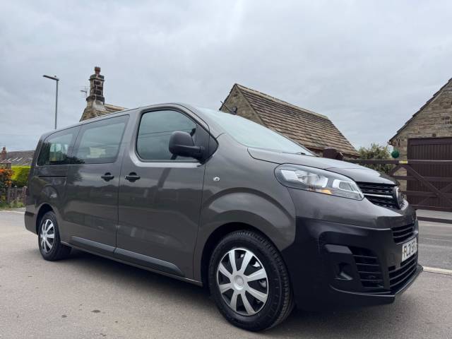 2021 Vauxhall Vivaro Life 1.5 Turbo D Edition L LWB Euro 6 (s/s) 5dr (9 Seat)
