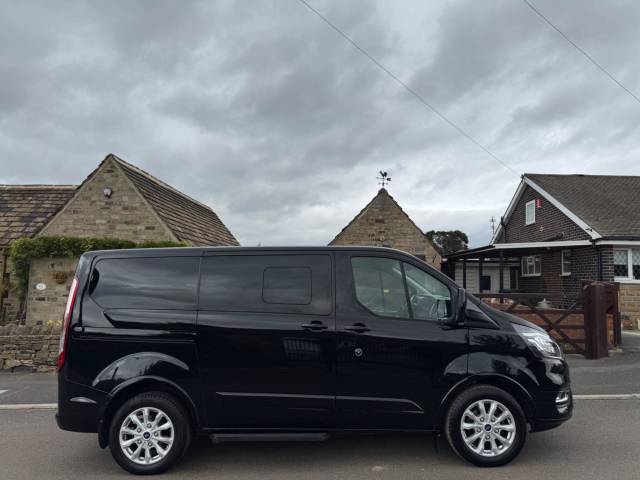 2020 Ford Tourneo Custom 2.0 320 EcoBlue Titanium L1 Euro 6 (s/s) 5dr