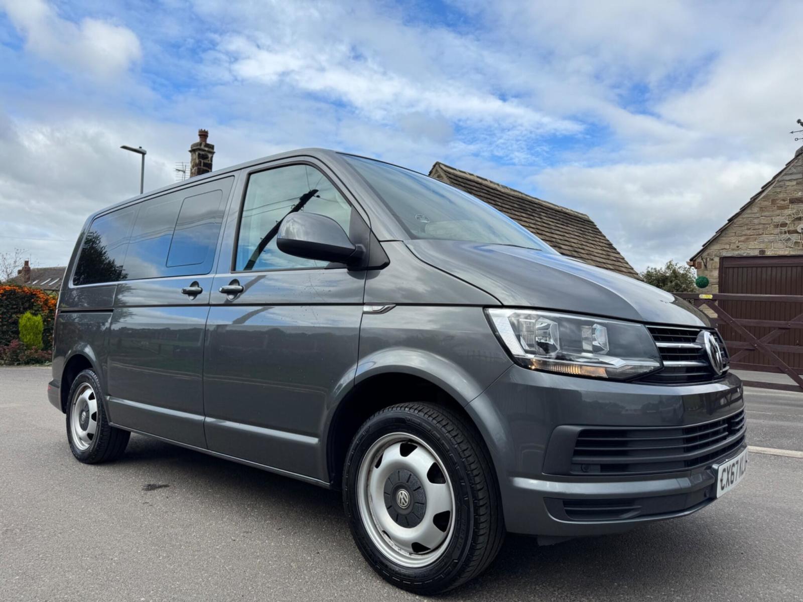 2017 Volkswagen Transporter Shuttle