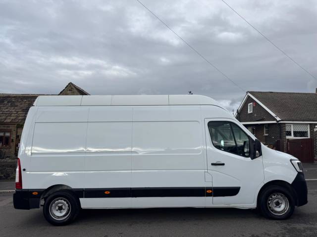 2021 Renault Master 2.3 dCi ENERGY 35 Business FWD LWB High Roof Euro 6 (s/s) 4dr