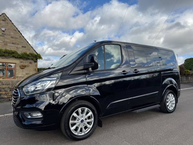 Ford Tourneo Custom 2.0 310 EcoBlue Titanium L1 Euro 6 (s/s) 5dr Minibus Diesel Black