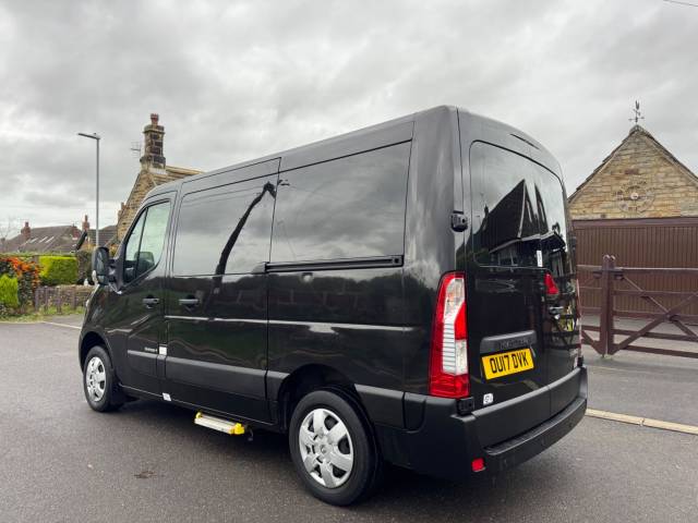 2017 Renault Master 2.3 dCi ENERGY 28 Business+ FWD SWB Euro 6 (s/s) 5dr