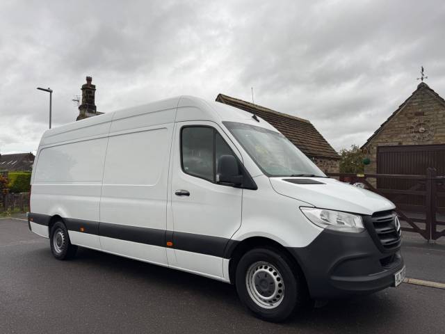 Mercedes-Benz Sprinter 2.0 315 CDI Progressive RWD L3 H2 Euro 6 (s/s) 5dr Panel Van Diesel White