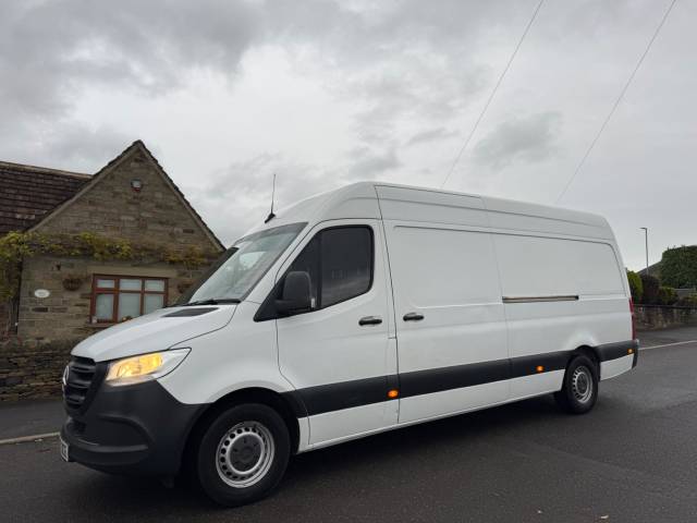 2021 Mercedes-Benz Sprinter 2.0 315 CDI Progressive RWD L3 H2 Euro 6 (s/s) 5dr