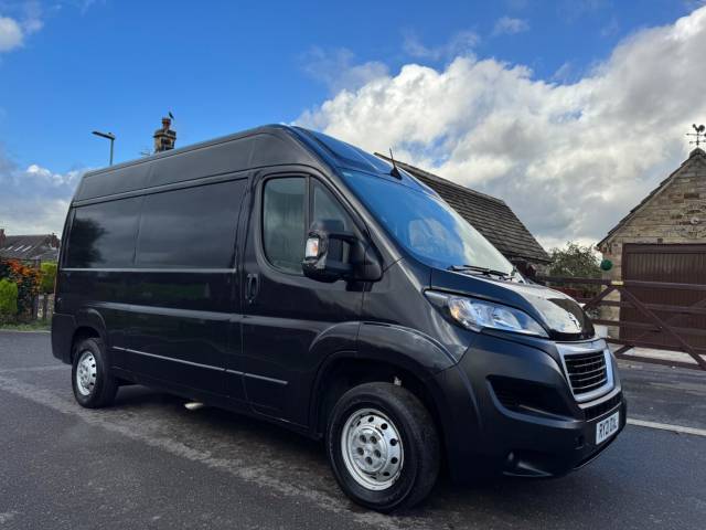 Peugeot Boxer 2.2 BlueHDi 335 Professional L2 H2 Euro 6 (s/s) 5dr Panel Van Diesel Grey