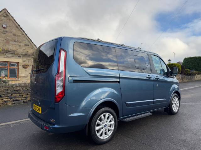 2020 Ford Tourneo Custom 2.0 320 EcoBlue Titanium Auto L1 Euro 6 (s/s) 5dr