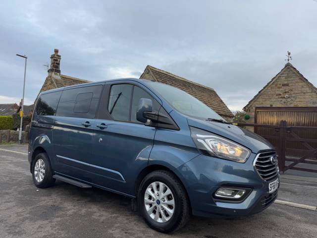 Ford Tourneo Custom 2.0 310 EcoBlue Titanium Auto L1 Euro 6 (s/s) 5dr Minibus Diesel