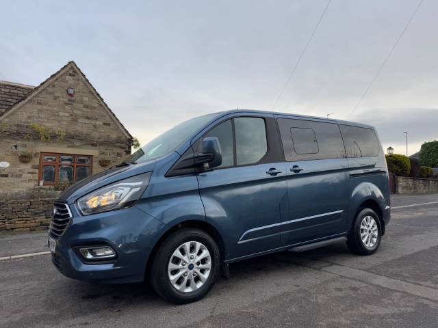 2018 Ford Tourneo Custom 2.0 310 EcoBlue Titanium Auto L1 Euro 6 (s/s) 5dr