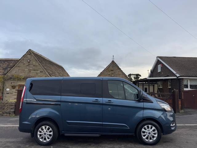 2018 Ford Tourneo Custom 2.0 310 EcoBlue Titanium Auto L1 Euro 6 (s/s) 5dr