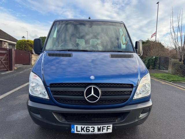 2013 Mercedes-Benz Sprinter 2.1 210 CDi BlueEFFICIENCY Panel Van 4dr Diesel 7G-Tronic RWD L1 (200 g/km, 95 bhp)